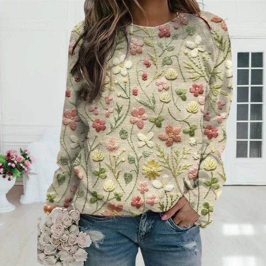 Women's Blouse with Flattering Fit in Plus Size